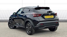 Nissan Juke 1.0 DiG-T N-Connecta 5dr DCT Petrol Hatchback
